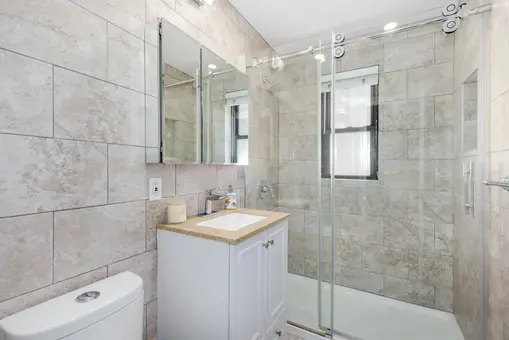 Marlo Towers, 301 East 48th Street, #14J