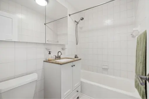 341 West 47th Street, #4F