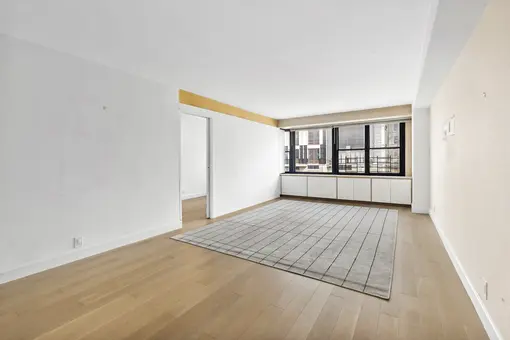 200 East 74th Street, #11C