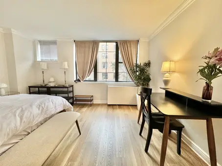 The Sequoia, 222 West 14th Street, #2H