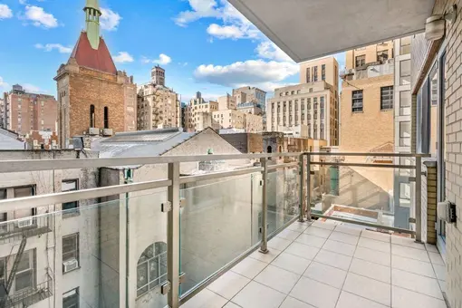 160 East 23rd Street, #8B