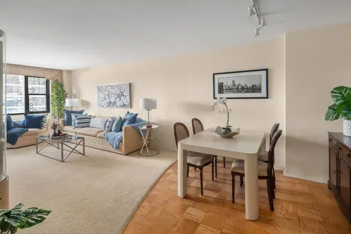 Lincoln Terrace, 165 West 66th Street, #14G