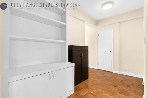 The Lex 54 Condominium, 135 East 54th Street, #14G