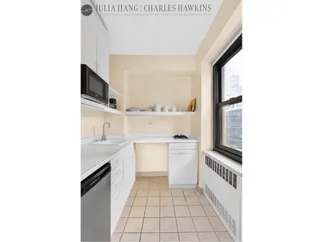 The Lex 54 Condominium, 135 East 54th Street, #14G