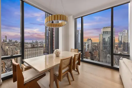 277 Fifth Avenue, #34C