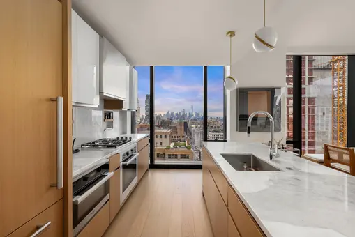 277 Fifth Avenue, #34C