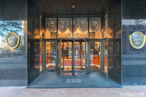 New York Tower, 330 East 39th Street, #28H