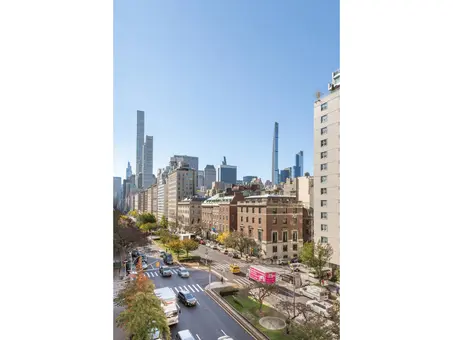 715 Park Avenue, #7AB