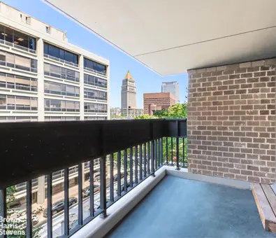 Southbridge Towers, 333 Pearl Street, #6H