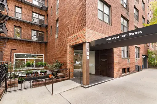 Mark Twain Apartments, 100 West 12th Street, #5H