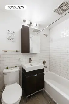 22 Irving Place, #3F