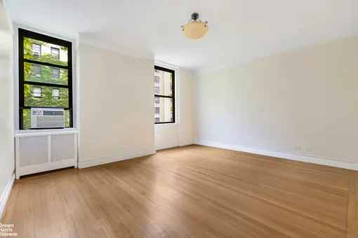 Astor Court, 210 West 90th Street, #7I