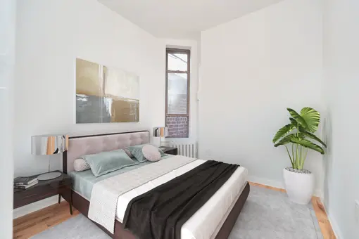 324 East 74th Street, #5D