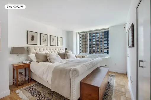 One Carnegie Hill, 215 East 96th Street, #25H