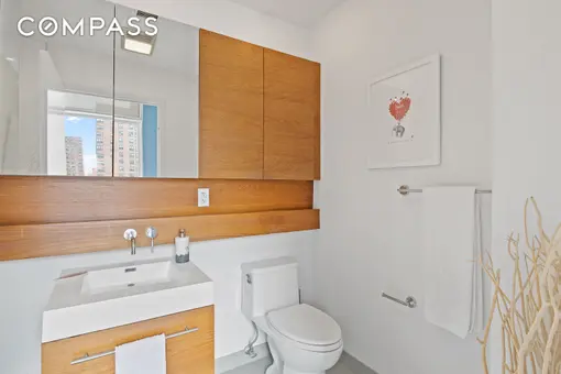 Pascal Condominium, 333 East 109th Street, #PHC