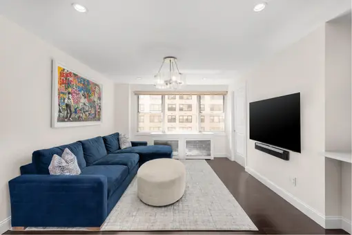 233 East 69th Street, #6I