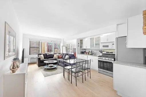 Tracy Towers, 245 East 24th Street, #11K