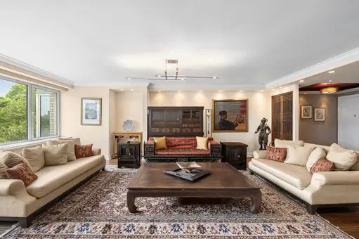 35 Sutton Place, #3C