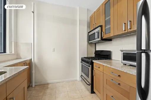 3115 Broadway, #61