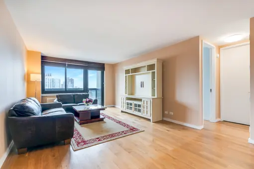 515 East 72nd Street, #24J