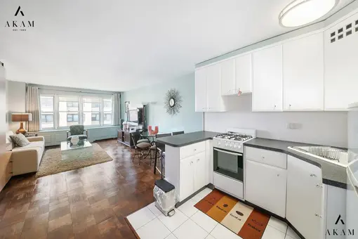 The 155 Condominium, 155 East 38th Street, #9H