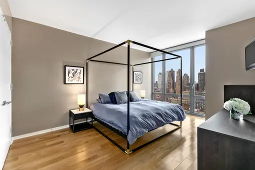 The Link, 310 West 52nd Street, #31J