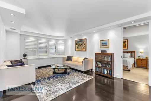 Plaza 400, 400 East 56th Street, #12F