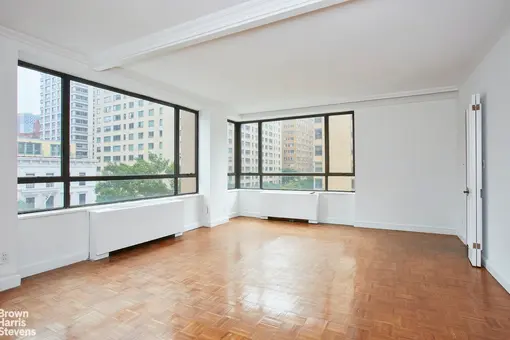 Tower East, 190 East 72nd Street, #6D
