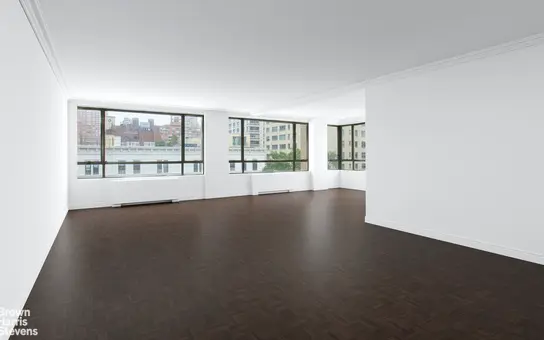 Tower East, 190 East 72nd Street, #6D