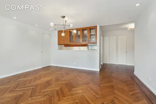 Kips Bay Towers, 330 East 33rd Street, #6C