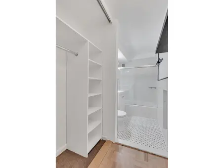 240 East 55th Street, #2E