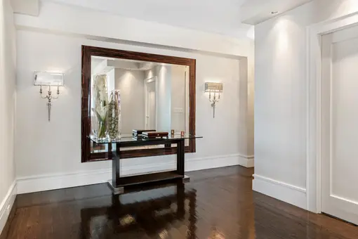 The Sovereign, 425 East 58th Street, #34F