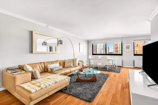 East River Tower, 1725 York Avenue, #27G