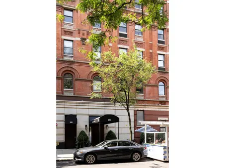 The Chesterfield, 186 West 80th Street, #3A