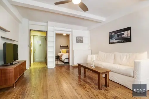 London Terrace Towers, 405 West 23rd Street, #2L