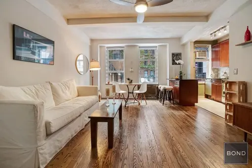 London Terrace Towers, 405 West 23rd Street, #2L