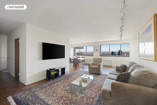 East River Tower, 1725 York Avenue, #33E