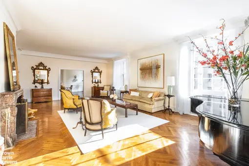 765 Park Avenue, #7B