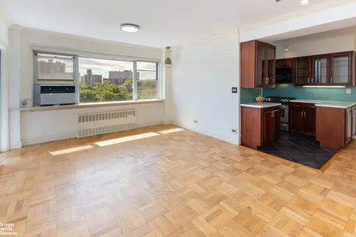 The Glenbriar, 750 Kappock Street, #807