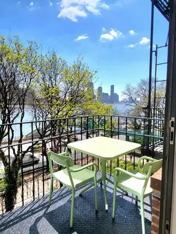 Beekman Terrace, 455 East 51st Street, #1B