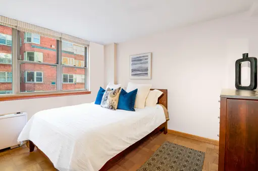 The Kimberly, 222 East 80th Street, #11H