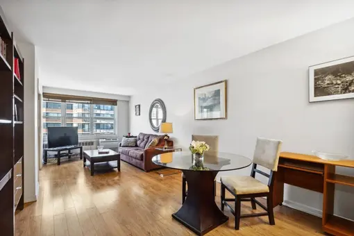 The Amherst, 401 East 74th Street, #10K