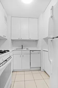 350 West 51st Street, #3F