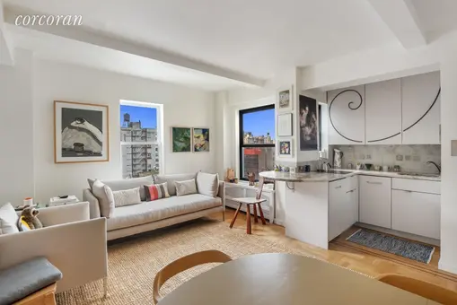 The Parkway, 49 West 72nd Street, #11E