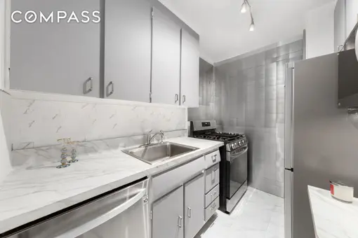 174 East 74th Street, #10G