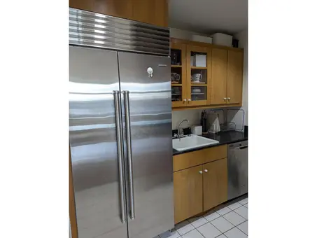 3 Lincoln Center, 160 West 66th Street, #18K