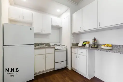 415 East 17th Street, #2H