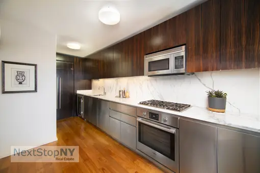 515 East 72nd Street, #36B