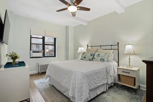 229 East 79th Street, #4E