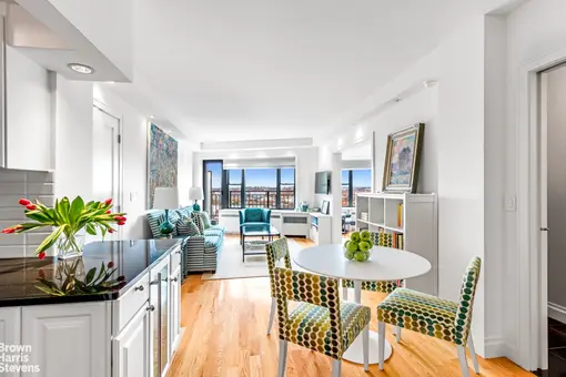 Riverview South, 55 East End Avenue, #16B